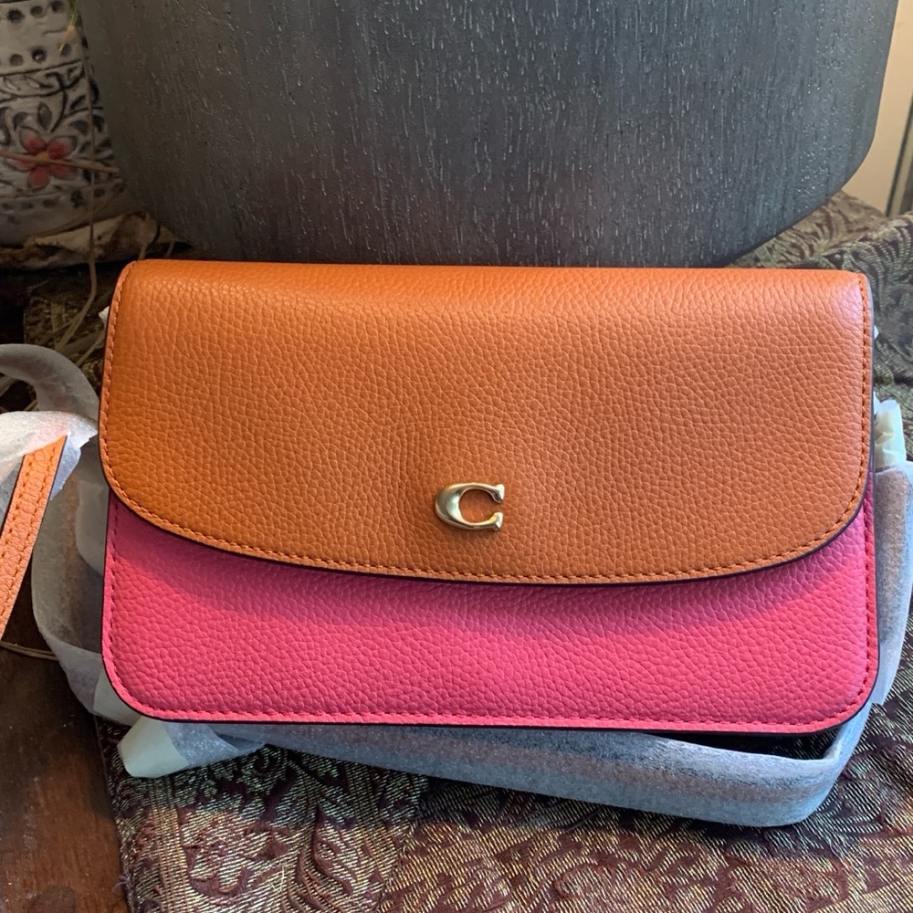 Authentic COACH 1941 colorblock pebbled leather snap magnetic closure crossbody